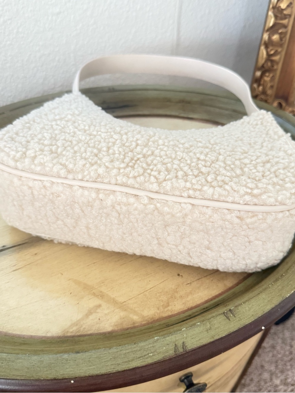 H&M Cream Teddy Fur Fluffy Shoulder Bag Baguette - Picture 9 of 15
